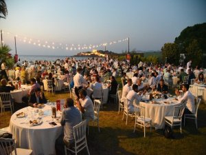 Bölge Seyahat Acenteleri İç Turizmi Hareketlendirmek İçin Düzenlenen Kuşadası’ndaki Gala Yemeğinde Buluştu