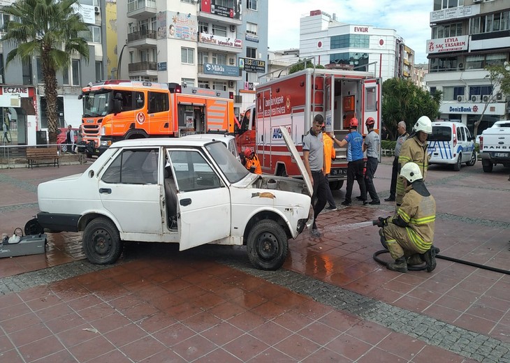 Aliağa'da alev savaşçılarından tatbikat