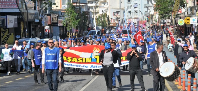 Aliağa'da 1 Mayıs Coşkusu