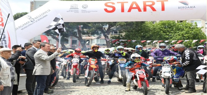 Türkiye Enduro ve ATV Şampiyonası 1. Ayak yarışları Bergama'da start aldı