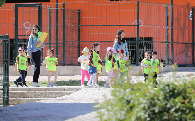 Aliağalı Öğrencilerden Pati Park’a Ziyaret