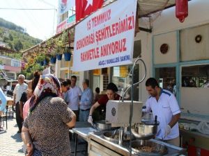 Söke’de Demokrasi Şehitleri İçin Lokma Döküldü