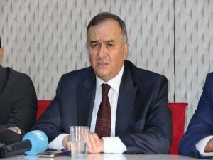 Mhp’li Akçay’dan ’Kürtçe Tabela’ Tepkisi