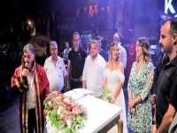 Kınık Hasat Festivali'nde Nikah Sürprizi