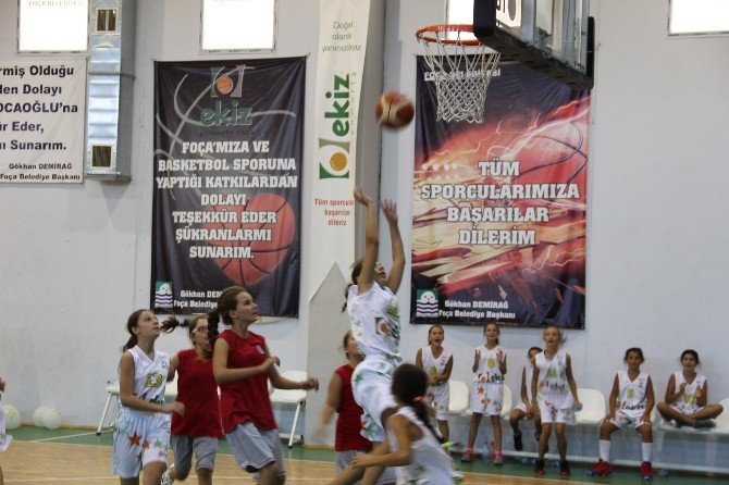 Ekiz Yumurta Foça Basketbol Altyapı Sezonunu Açtı