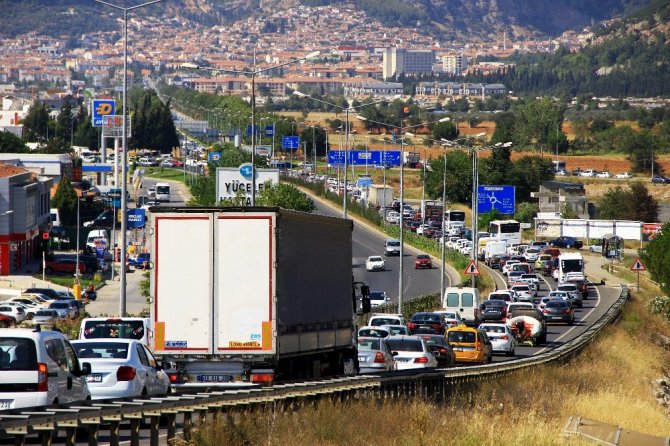 Muğla’da Otomobil Sayısı Yüzde 2 Arttı