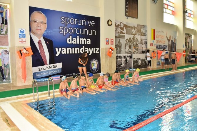 Salihli’de Yüzme Kursları Yeniden Başlıyor